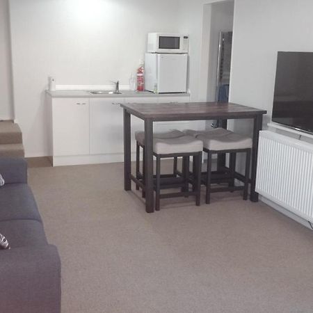 Modest Comfortable Relaxed Home Away From Home With Secure Bike Storage Rotorua Exterior foto